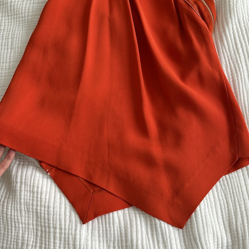 MONSE Asymmetrical Sample Top - Picture 4 of 7